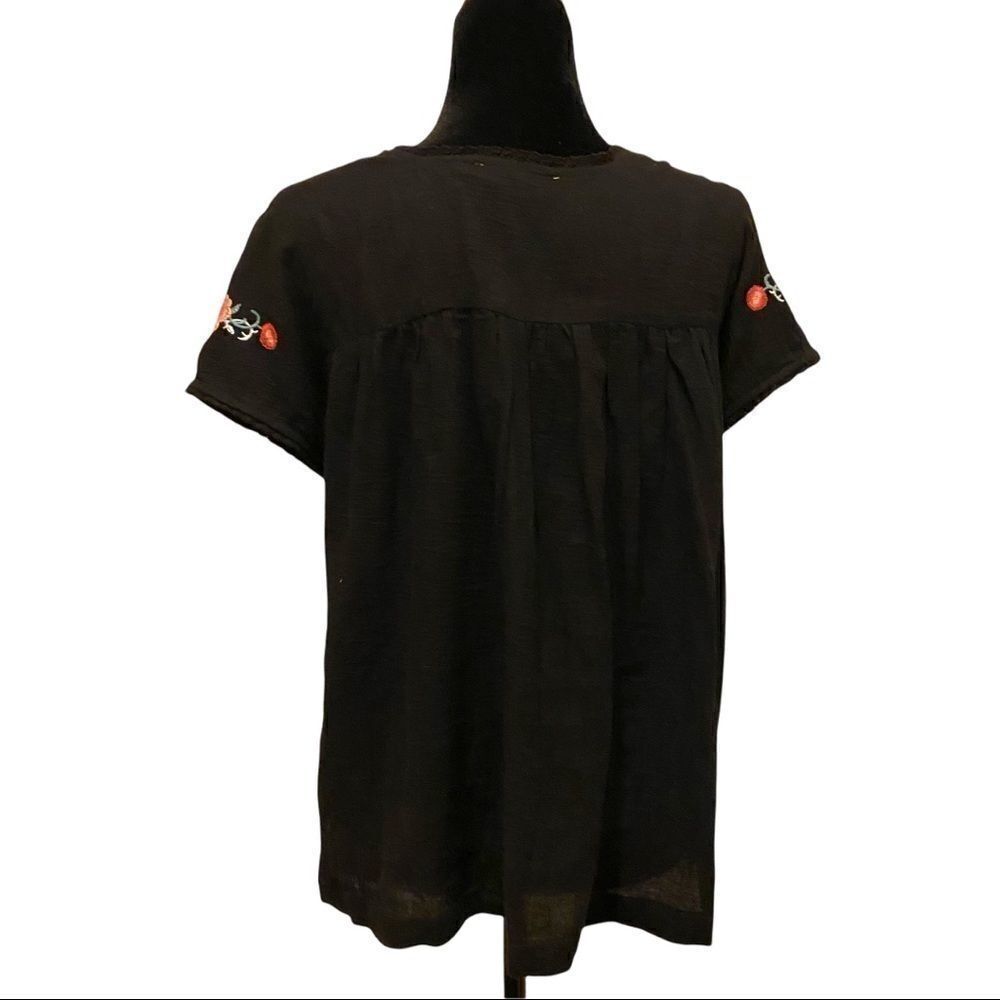 Unit by Andre Embroidered Top‎ - Picture 8 of 15